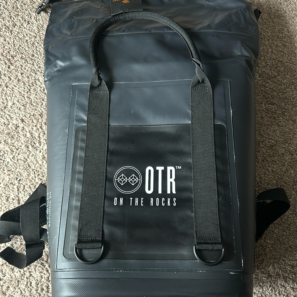 Saturna Cooler Bag with OTR (On The Rock) logo
